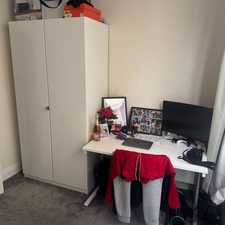 Room in a Shared Flat, Devonshire Road, SO15 - Photo 3