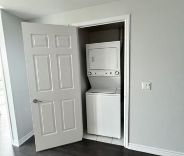 For Lease - 15 James Finlay Way Unit# 828, Toronto, Ontario - Photo 3