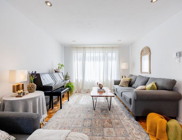 À louer / Maison à étages - Photo 1