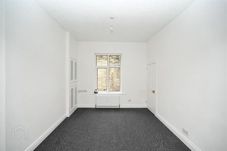 5 Orchard Place, Newtownards, BT23 7AE - Photo 3