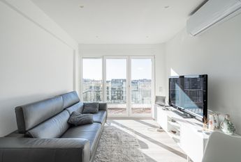 APARTAMENTO T3 MOBILADO EM CARNAXIDE