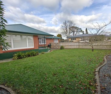 Family Home in Hamilton East - Photo 6