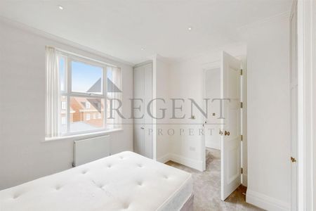 4 bedroom detached house to rent - Photo 2