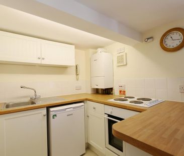 1 bedroom flat to rent - Photo 6
