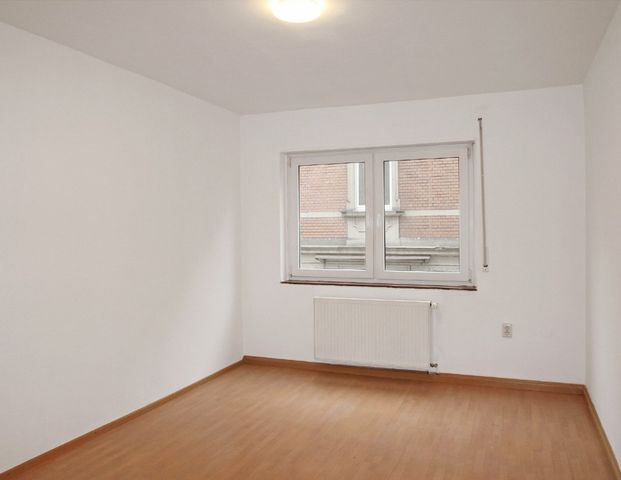 Helle City-Wohnung mit Balkon, Tageslichtbad und Wohnküche - Foto 1