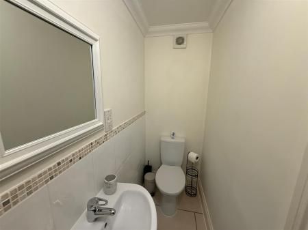 Flat 4 Codford House, 61 West Borough - Photo 5