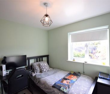 5 bedroom detached house to rent - Photo 3