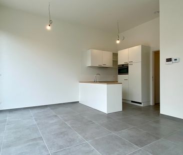 Gelijkvloers appartement te huur in Kortrijk - Photo 4