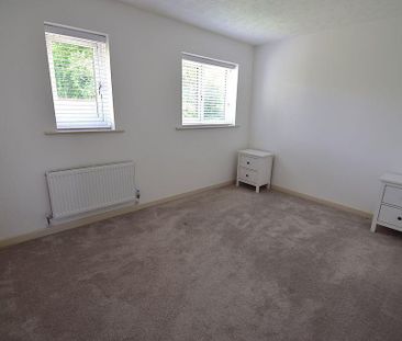 2 bedroom semi-detached house to rent - Photo 3