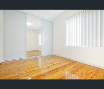 1/52 Kembla Street, Wollongong, NSW 2500 - Photo 3