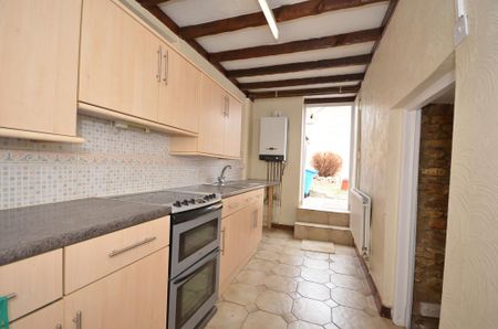 2 bedroom detached house to rent - Photo 5