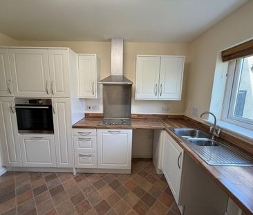 Rhodfa'r Ceffyl, Kidwelly, SA17 - Photo 5