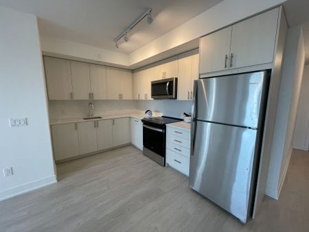 For Lease - 2545 Simcoe Street Unit# 808, Oshawa, Ontario - Photo 2