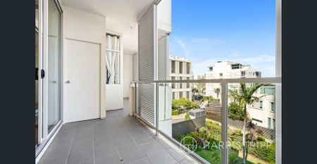 Beautifully Appointed In A Prime Pocket Of Rhodes - Photo 5