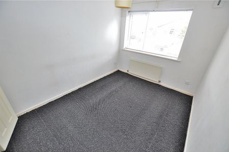 3 bedroom detached house to rent - Photo 3