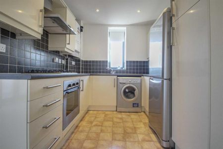 1 bedroom apartment to rent - Photo 2