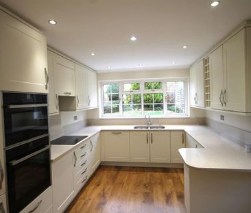 4 bedroom house to rent - Photo 1