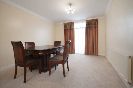 4 bedroom terraced house to rent - Photo 2