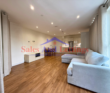 2 bedroom flat to rent - Photo 2