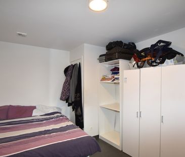 Modern- & lichtrijk 2-slk. app met Z-gericht terras & garage - Photo 6