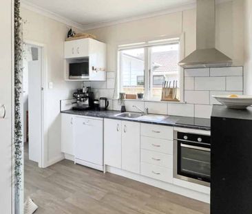 TERRACE END- 3 BEDROOMS - Photo 4