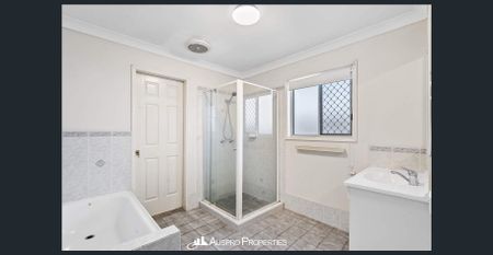 Location! Convenience! Lifestyle! - Photo 5