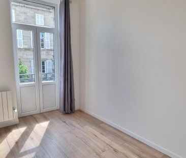 Location Appartement 2 pièces 27m² BRIVE LA GAILLARDE 19100 - Photo 2