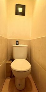 Property to rent - Photo 3