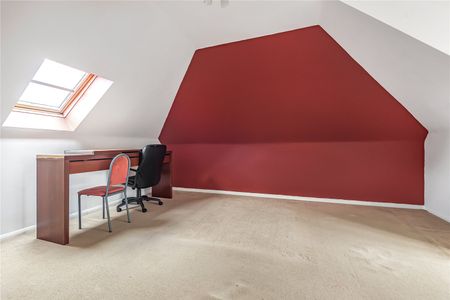 Tresilian Avenue, N21, London - Photo 4