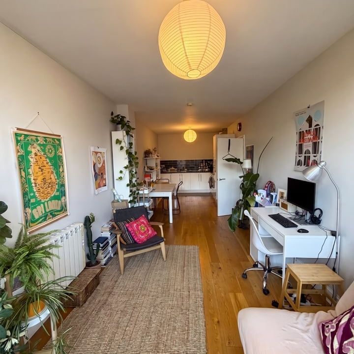 1 Bed Flat, Mare Street, E8 - Photo 1