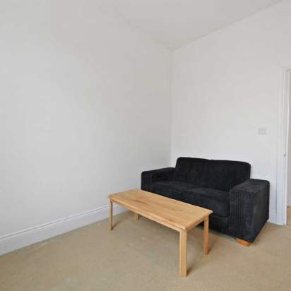 1 bedroom property to rent in London - Photo 3