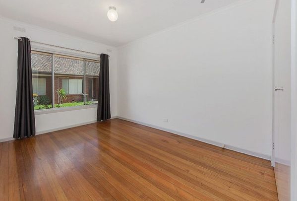 Affordable 2 bedrooms unit in St Albans. - Photo 1