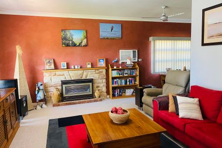 28 King Road, East Bunbury. - Photo 4