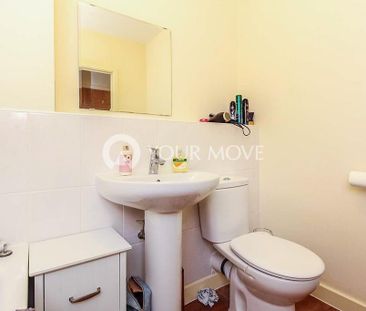 2 bedroom flat to rent - Photo 5