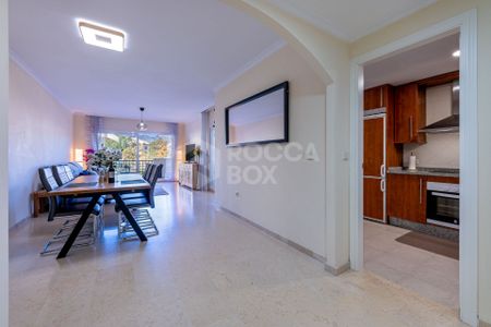 Elegant 3-Bedroom Apartment in Exclusive Santa Maria Green Hills - Foto 4
