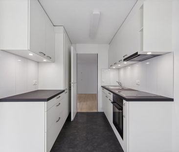 3.5 Zimmer, 94 m², 6. Stock - Photo 6