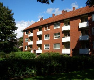 Renovierte 3-Zimmer-Wohnung mit Balkon - Foto 4