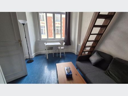 Appartement à Louer à LILLE 498 € - Photo 2