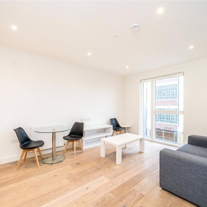 1 bedroom apartment to rent - Photo 1