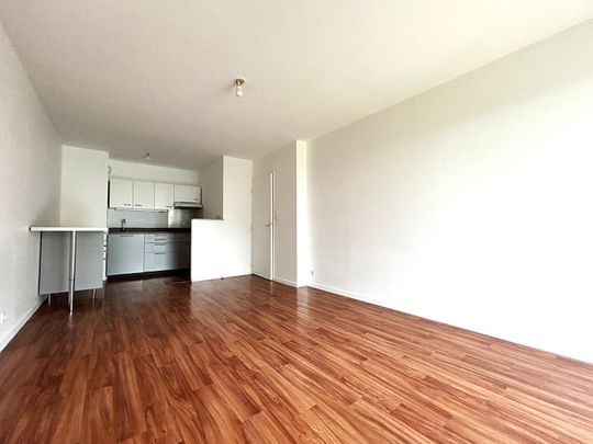 Location Appartement 2 pièces 42m² - Photo 1