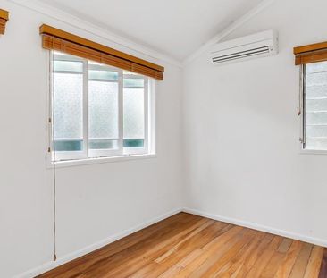 UNFURNISHED QUEENSLANDER IN THE HEART OF KURANDA! - Photo 3