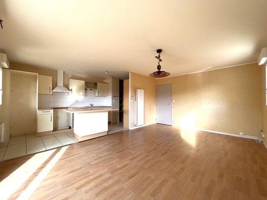 Location Appartement 4 pièces 81m² - Photo 1