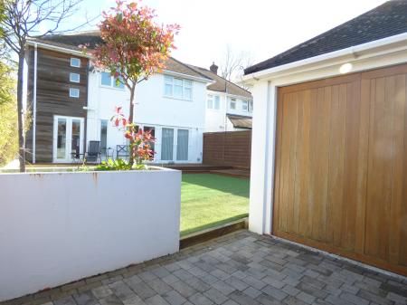 Abbots Close, Brentwood, CM15 - Photo 4