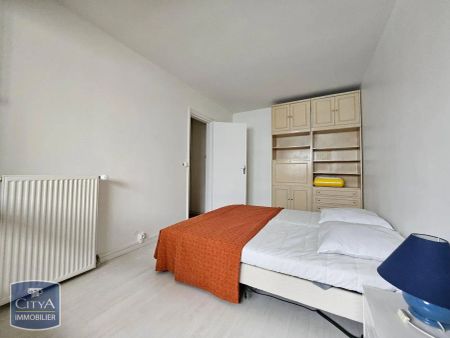 Appartement à louer 4 pièces 97.54m² - Photo 2