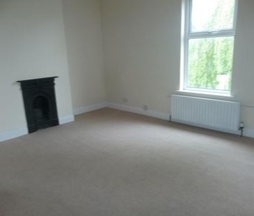 2 bedroom semi-detached house to rent - Photo 1