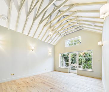 Petersham Road, Richmond, Surrey, TW10 - Photo 2