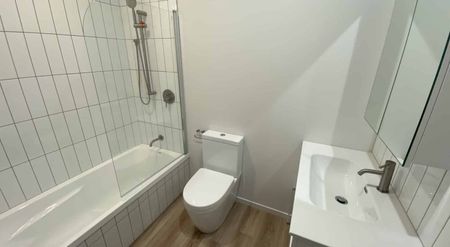 TWO BEDROOMS - LEVIN - Photo 5