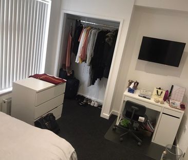 8 Bed Terraced House, Daneshill Road, LE3 - Photo 4