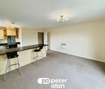 Hall Street, Blackwood, NP12 - Photo 6