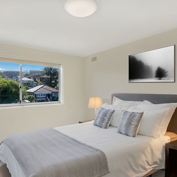 Renovated 2 bedroom apartment in fabulous location! - Photo 1